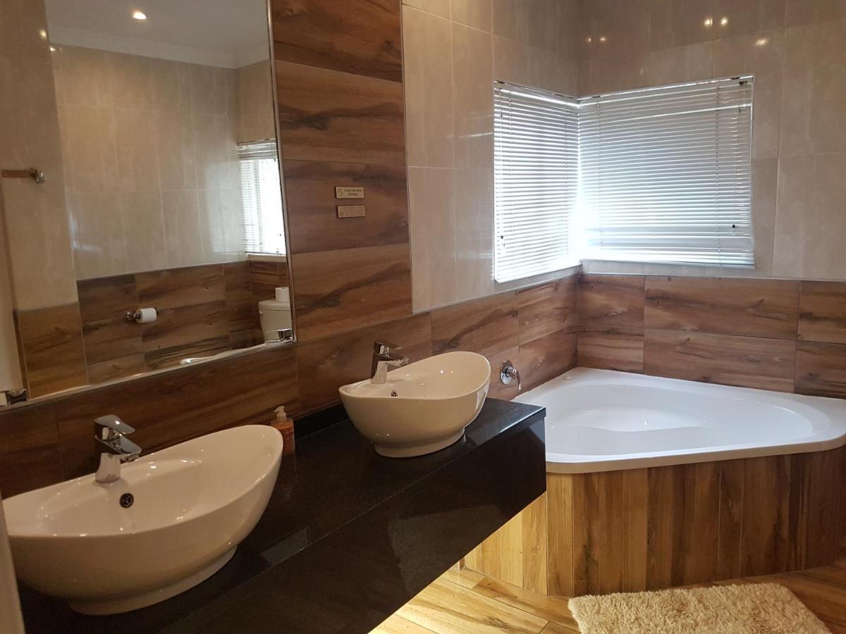 Cornerstone Guest Lodge بريتوريا المظهر الخارجي الصورة